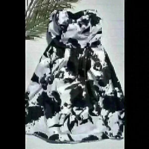 Limited Black/White Abstract Floral StraplessDress